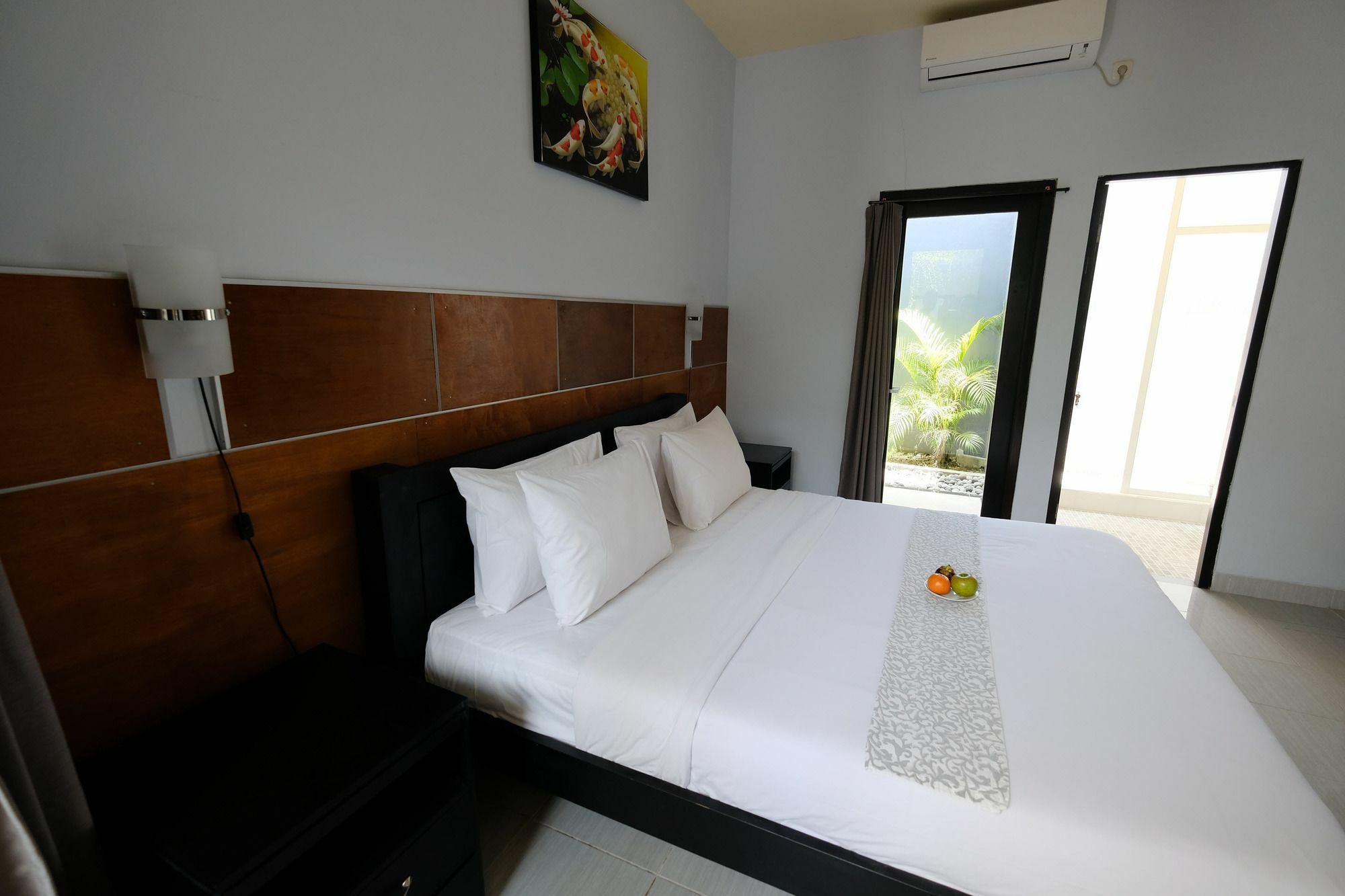 The Yogasari Seminyak Hotel Exterior photo